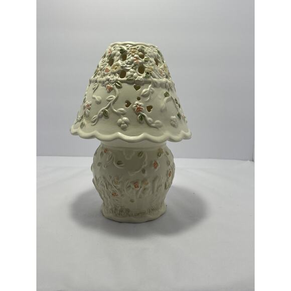 Vintage‎ Victorian Style CANDLE Lamp By Lincolnshire Raised Flowers 3D - Picture 7 of 13